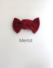 Load image into Gallery viewer, Merlot | mini bow
