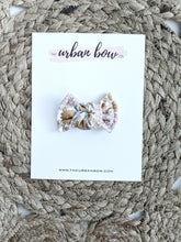 Load image into Gallery viewer, Boho Blooms | mini bow
