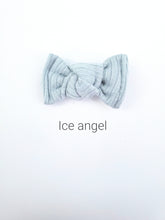 Load image into Gallery viewer, Ice Angel | mini bow
