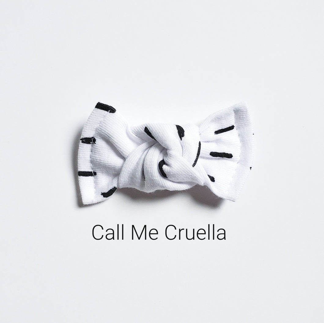 Call Me Cruella | mini bow