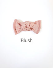 Load image into Gallery viewer, Blush | mini bow
