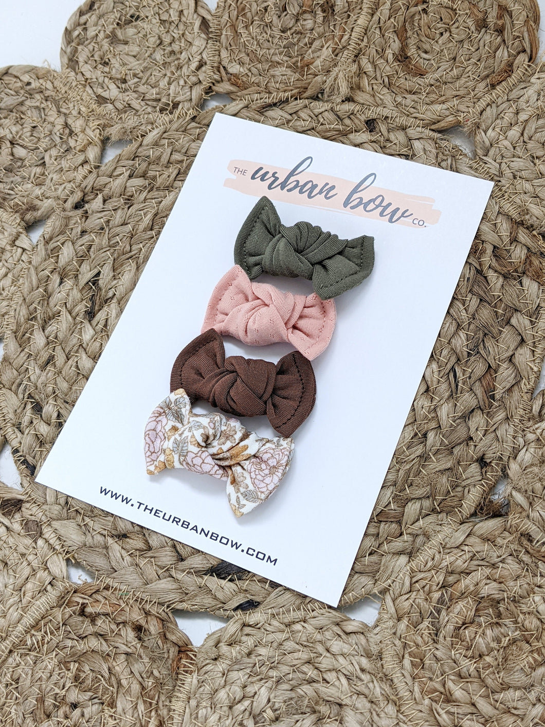 Sweets from the Earth | Mila bows