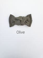 Load image into Gallery viewer, Olive | Mila Bow
