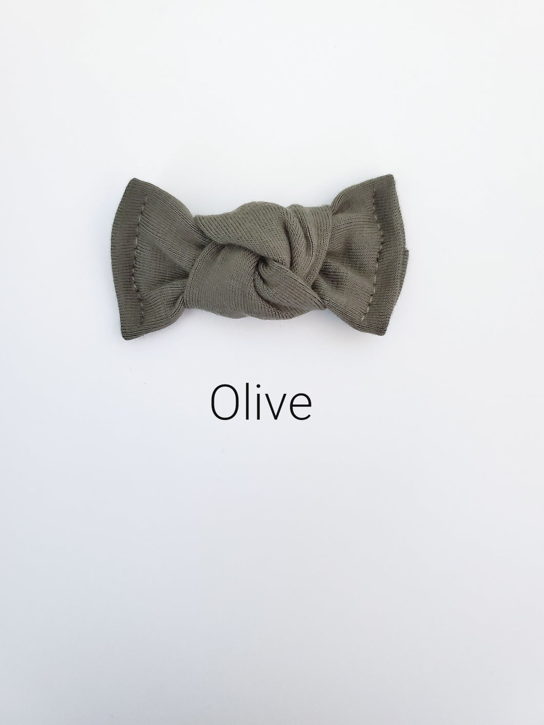 Olive | mini bow