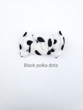 Load image into Gallery viewer, Black Polka Dots | mini bow
